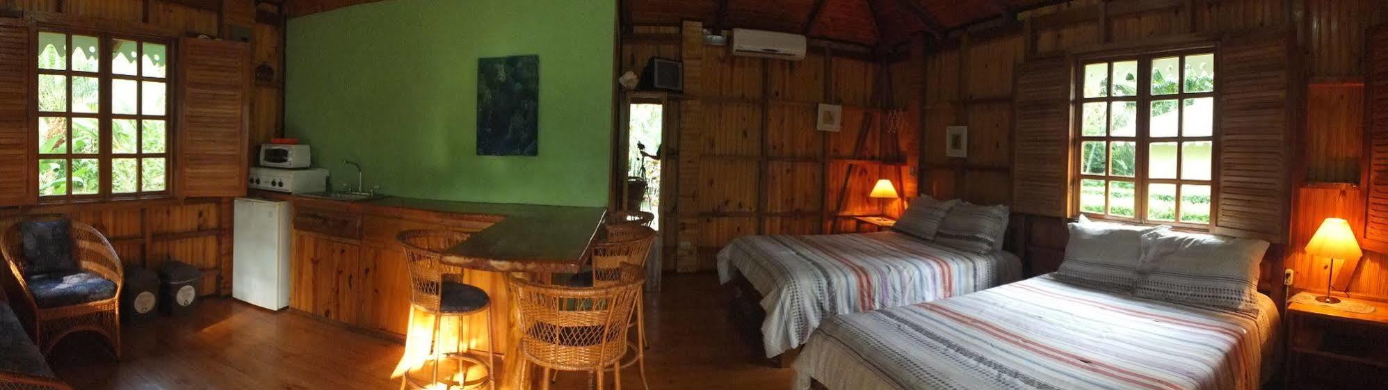 Ciudad Perdida Ecolodge Cahuita Exterior photo